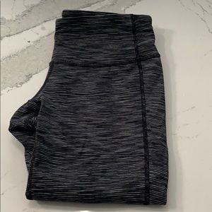 Athleta Crop Black and White Leggings